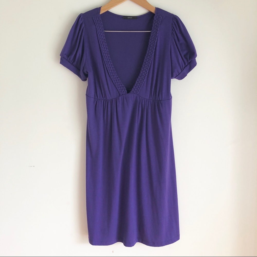 V neck dress
